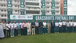 যশোরে ‘বিশ্ব ফুটবল সপ্তাহ’ উদযাপন